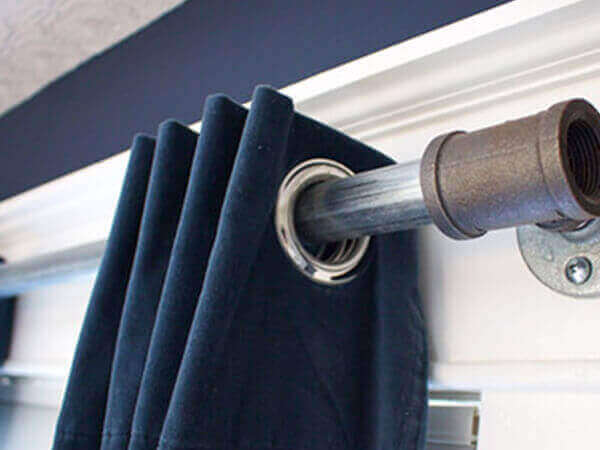 curtain-pipes